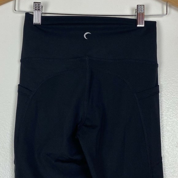 ZYIA Pants & Jumpsuits Zyia Black Pocket Brilliant Hi Rise Crop